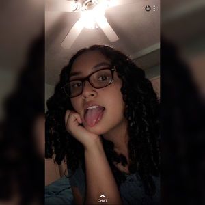 Meet your Posher, Kamila